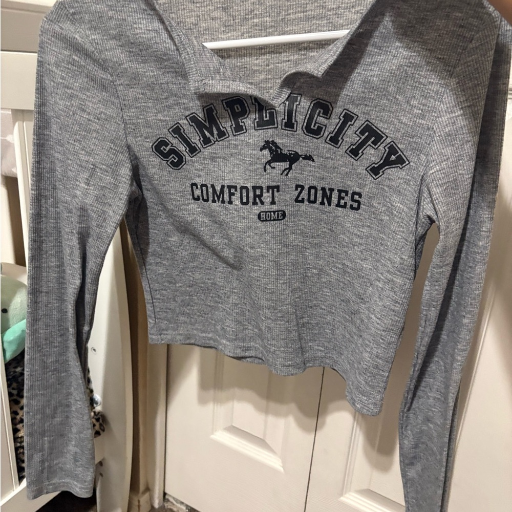 Simplicity Heather Gray Long Sleeve Tee